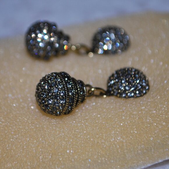 Heidi Daus “Museum Madness” Black Diamond Crystal Drop Earrings - Picture 2 of 4